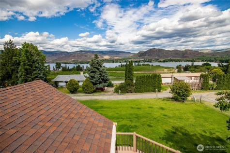 9 Rose Street Oroville WA 98844