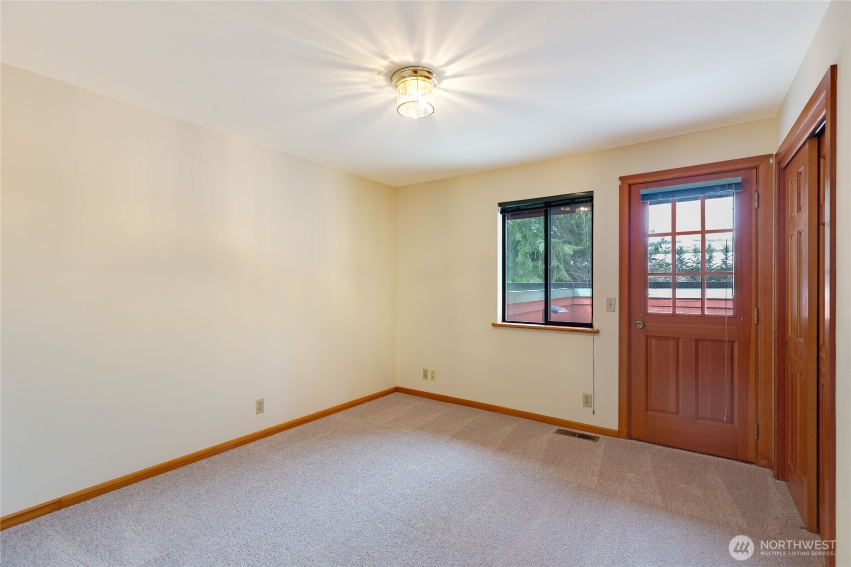 25800 NE Port Gamble Road NE Poulsbo WA 98370