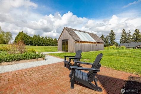 14377 View Moor Drive Mount Vernon WA 98273