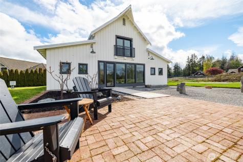 14377 View Moor Drive Mount Vernon WA 98273