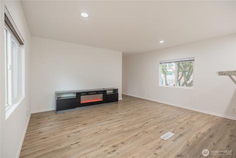 11424 36th Drive NE Marysville WA 98271