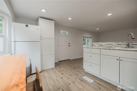 11424 36th Drive NE Marysville WA 98271