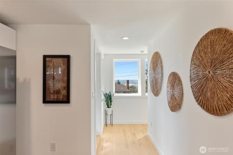 1556 S Pearl Street Seattle WA 98108