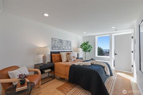 1556 S Pearl Street Seattle WA 98108