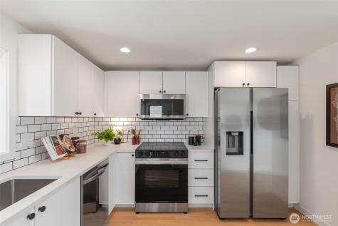 1556 S Pearl Street Seattle WA 98108
