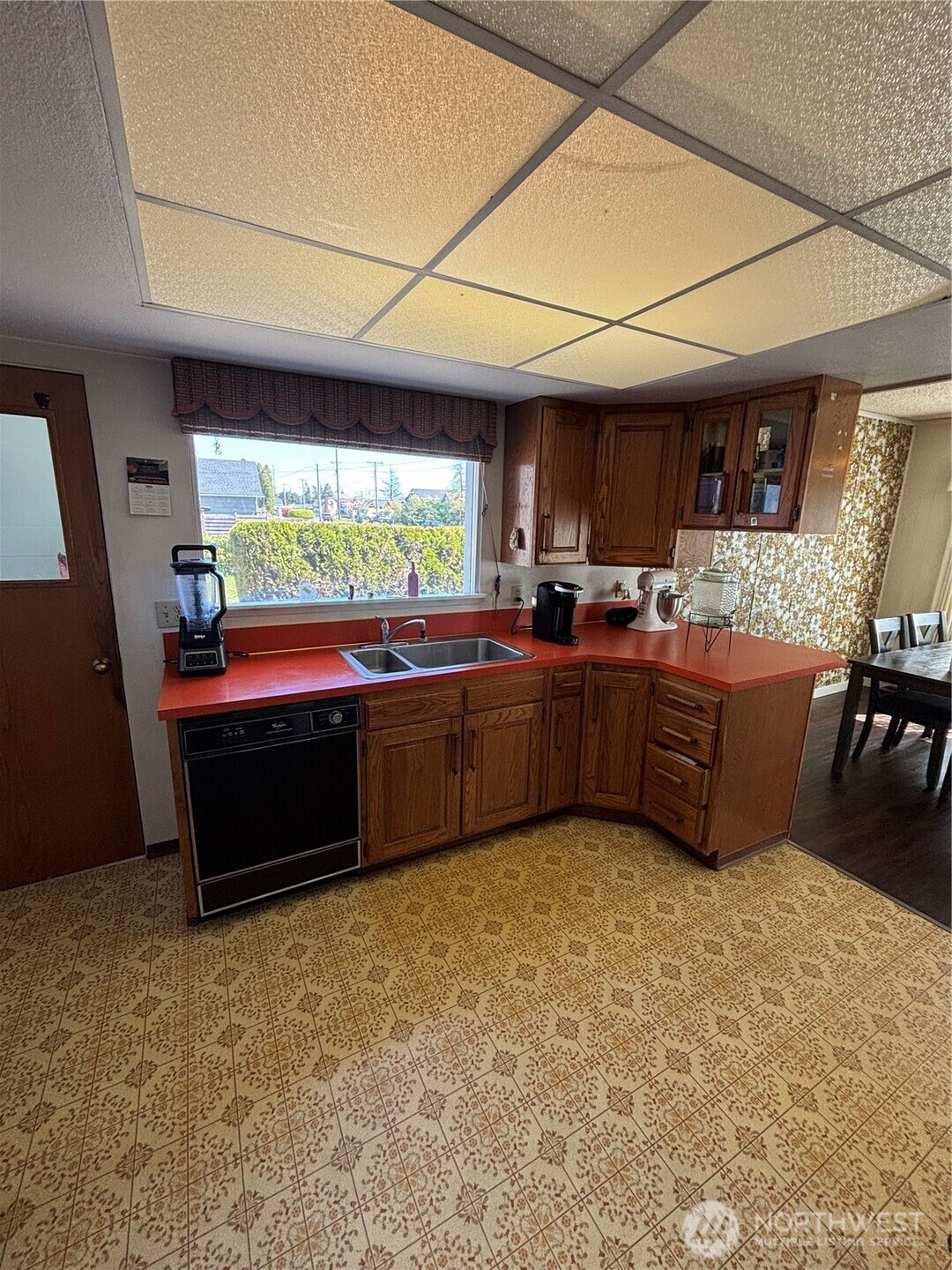 2835 Pacific Avenue Hoquiam WA 98550