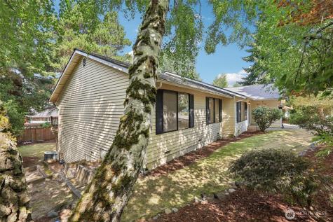 4632 SW 74th Street Mukilteo WA 98275