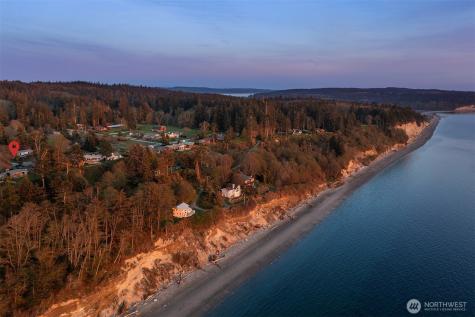 2180 Inverness Way Coupeville WA 98239