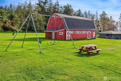 2180 Inverness Way Coupeville WA 98239