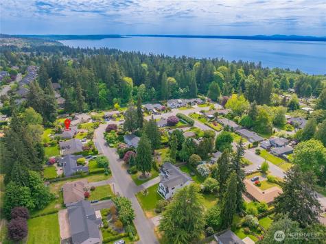 23915 110th Place W Woodway WA 98020