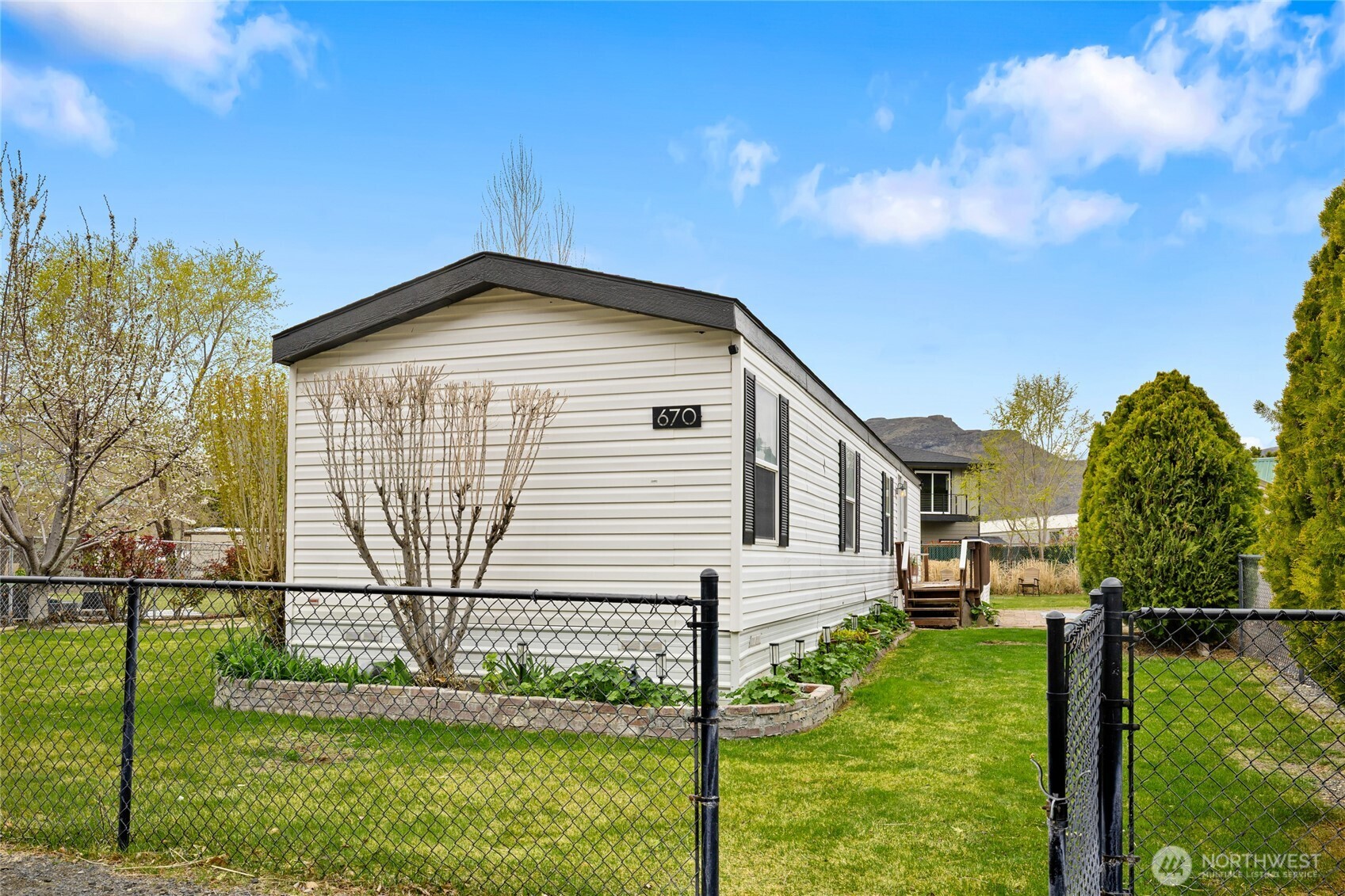 670 SW Section Avenue Quincy WA 98848