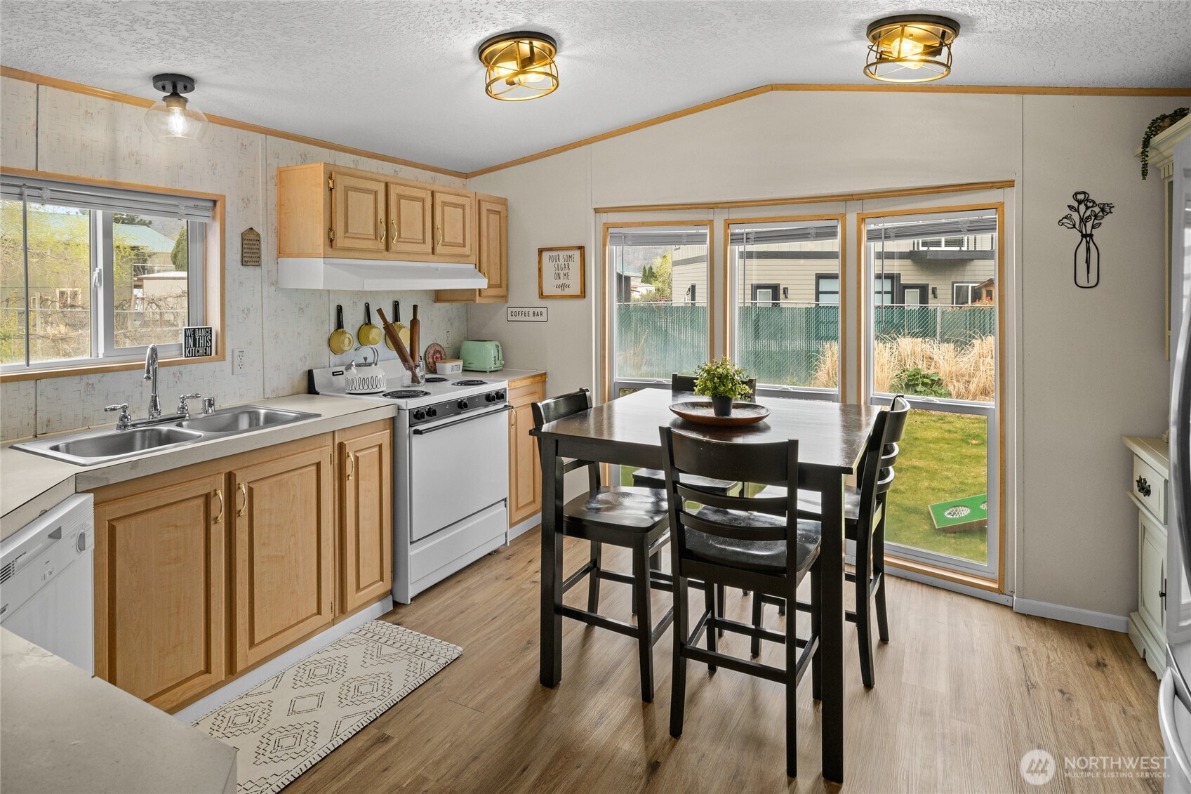 670 SW Section Avenue Quincy WA 98848