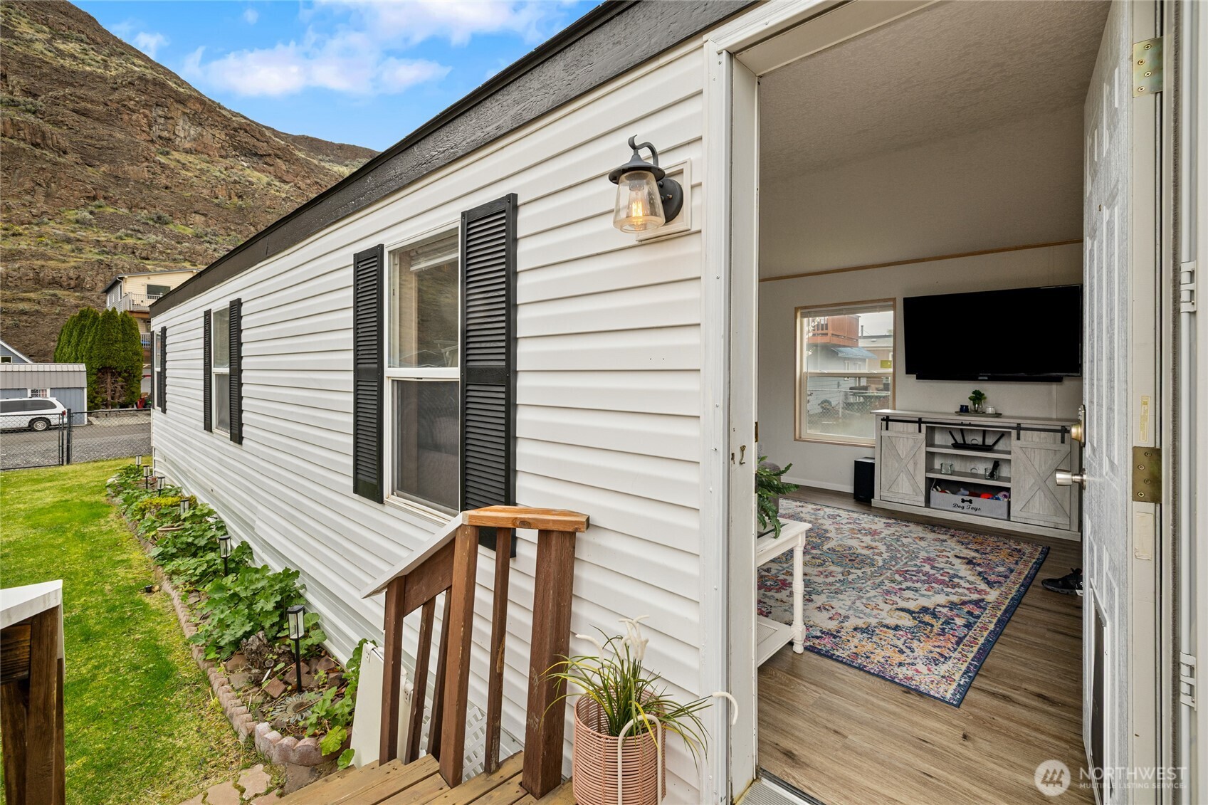 670 SW Section Avenue Quincy WA 98848