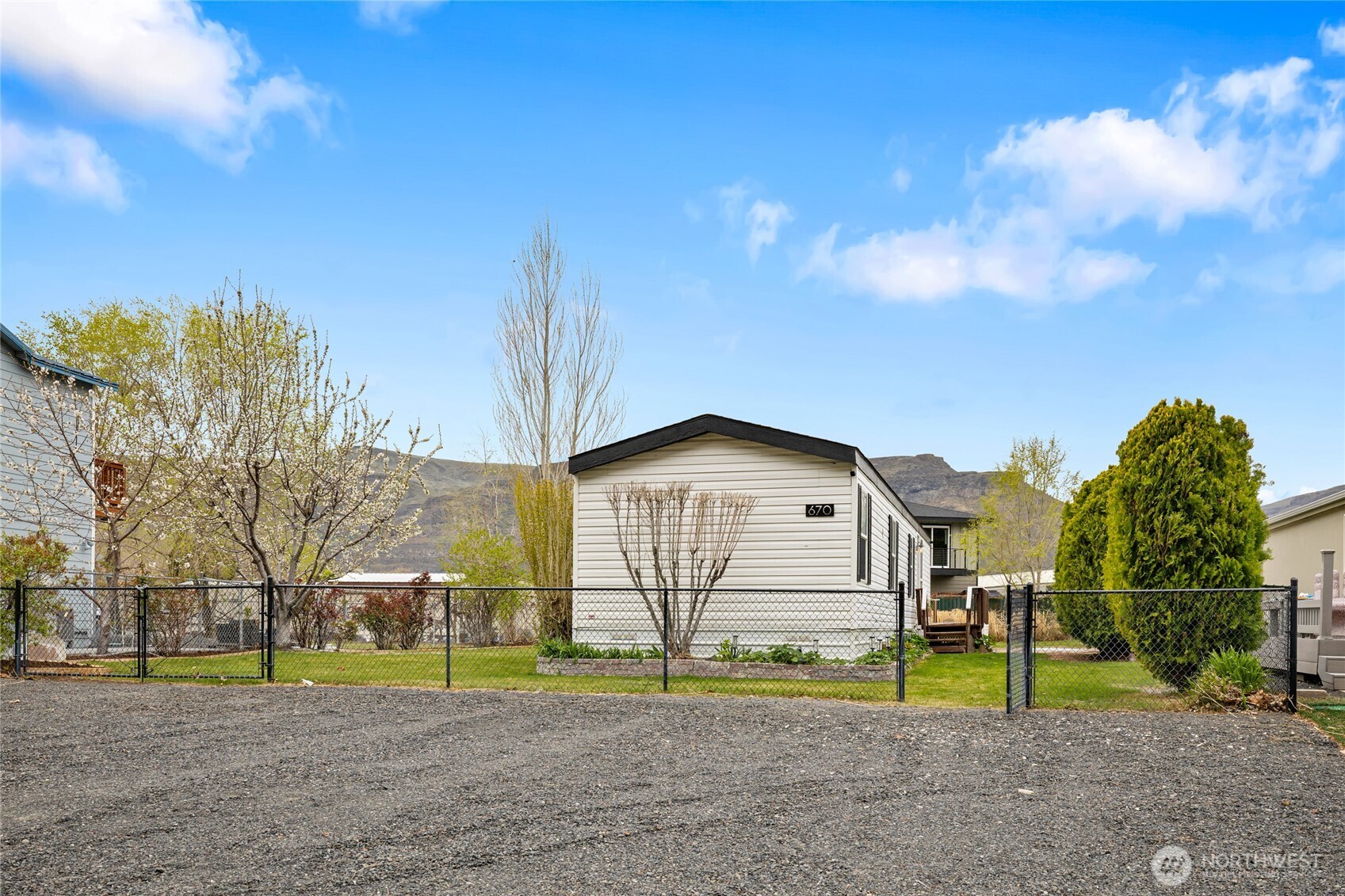 670 SW Section Avenue Quincy WA 98848