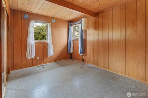 10424 36th Street E Edgewood WA 98372