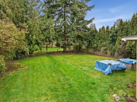 10424 36th Street E Edgewood WA 98372