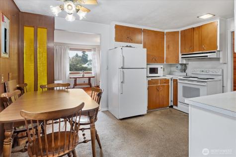 10424 36th Street E Edgewood WA 98372