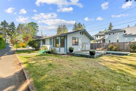 5 W Shore Avenue SW Lakewood WA 98498