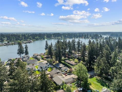 5 W Shore Avenue SW Lakewood WA 98498