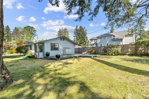 5 W Shore Avenue SW Lakewood WA 98498