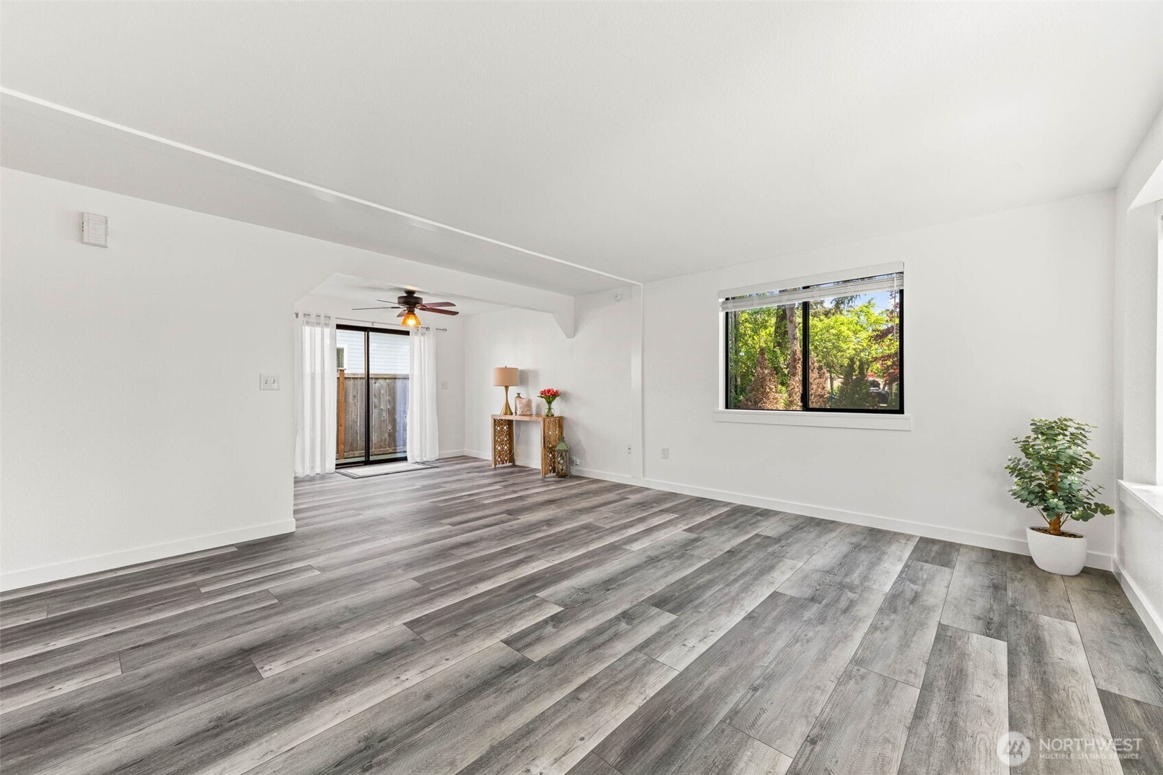 5 W Shore Avenue SW Lakewood WA 98498