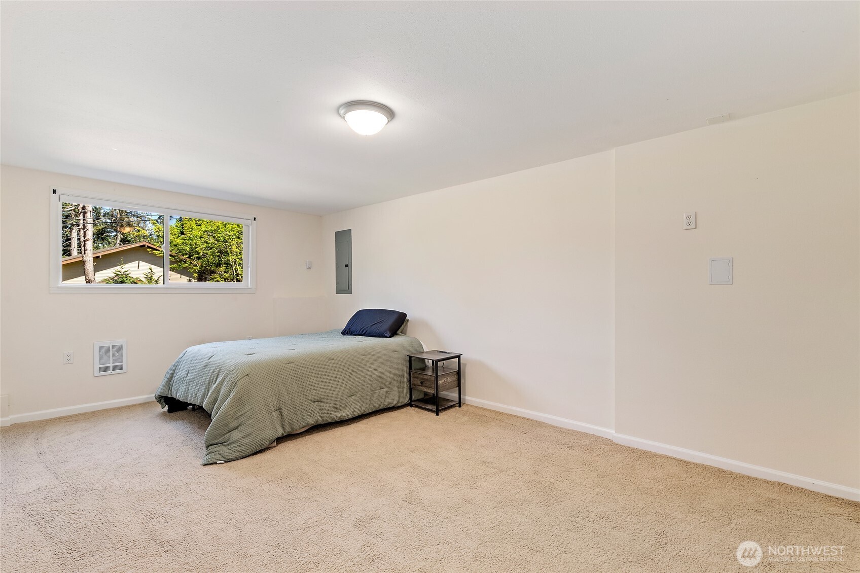14622 57th Place W Edmonds WA 98026