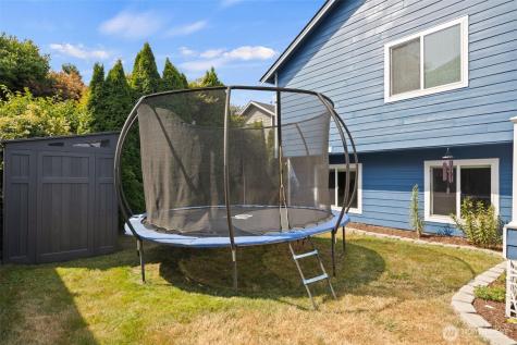19 80th Drive NE Lake Stevens WA 98258