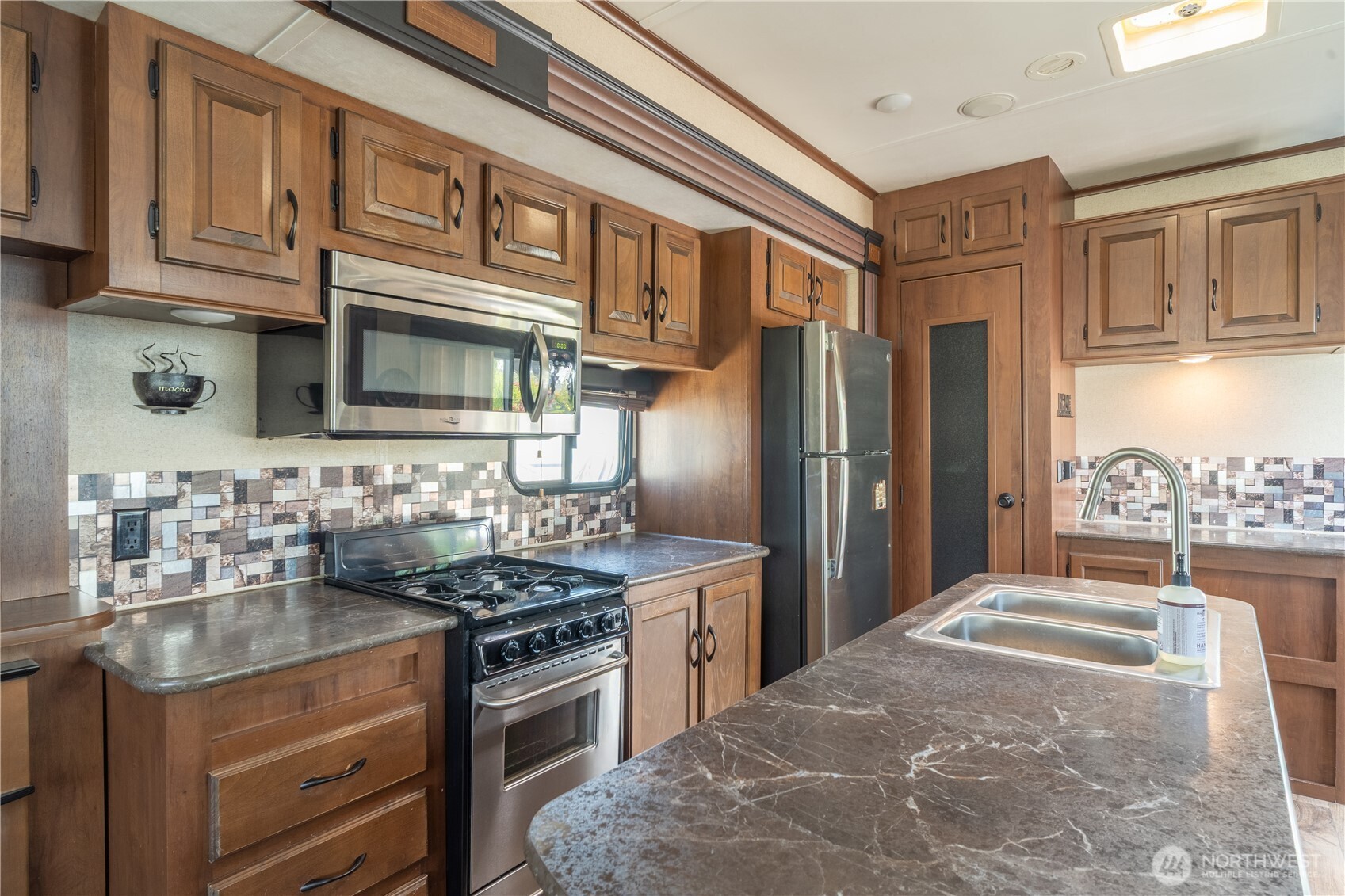 7037 Highway 262 Othello WA 99344