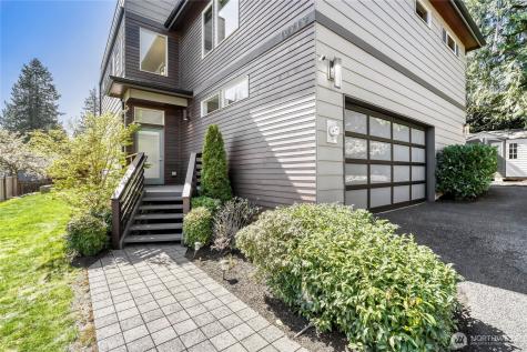 10719 Densmore Avenue N Seattle WA 98133