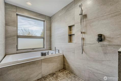 10719 Densmore Avenue N Seattle WA 98133