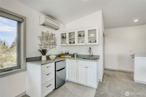 10719 Densmore Avenue N Seattle WA 98133