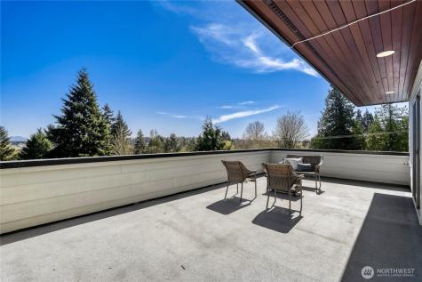 10719 Densmore Avenue N Seattle WA 98133