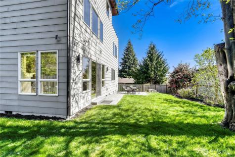 10719 Densmore Avenue N Seattle WA 98133