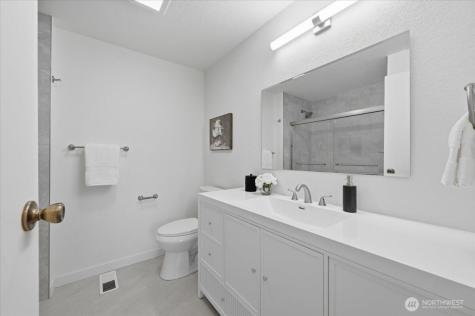 12214 NE 138th Place Kirkland WA 98034