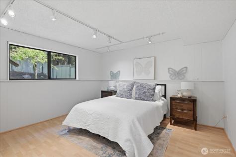 12214 NE 138th Place Kirkland WA 98034