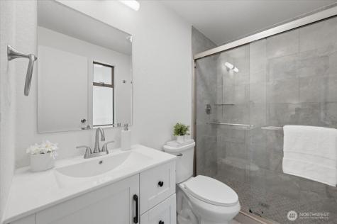 12214 NE 138th Place Kirkland WA 98034