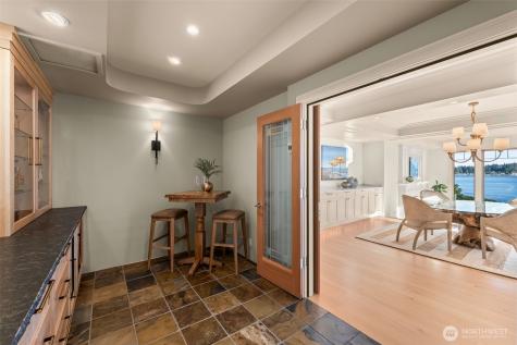 7502 Ford Drive NW Gig Harbor WA 98335