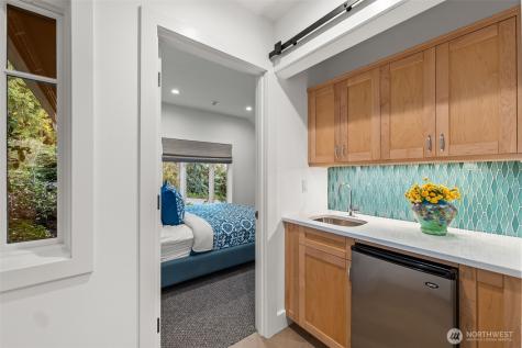 7502 Ford Drive NW Gig Harbor WA 98335