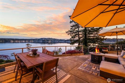 7502 Ford Drive NW Gig Harbor WA 98335