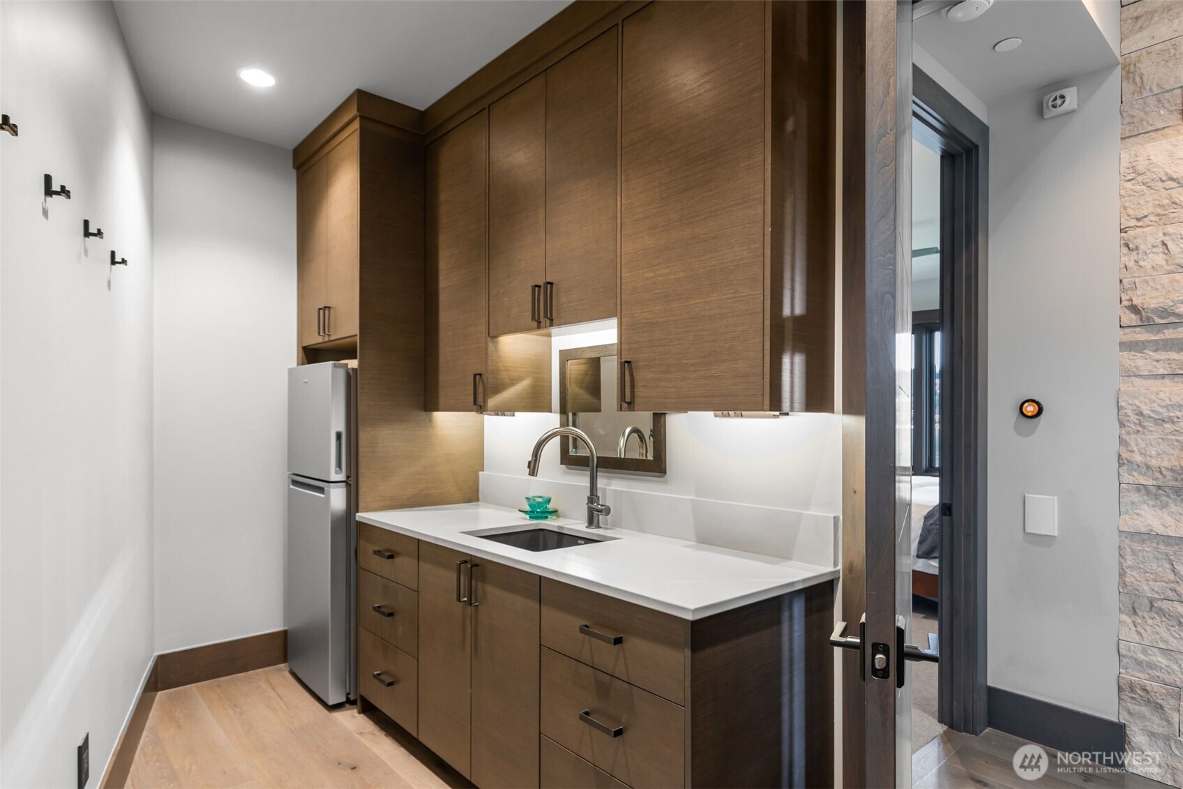 5629 Pleasure Point Lane SE Bellevue WA 98006