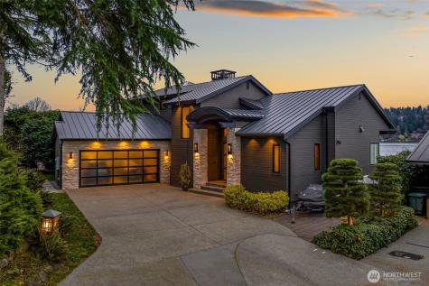 5629 Pleasure Point Lane SE Bellevue WA 98006