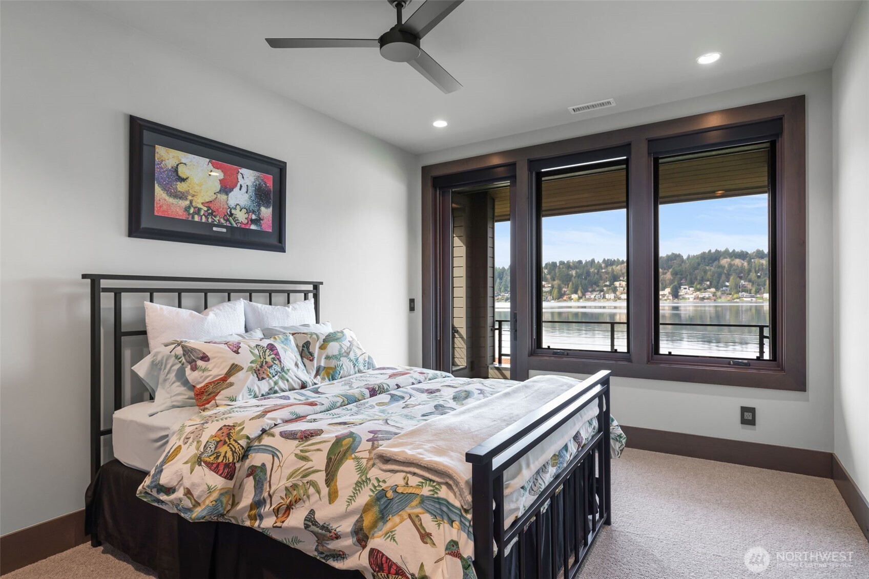 5629 Pleasure Point Lane SE Bellevue WA 98006