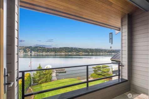 5629 Pleasure Point Lane SE Bellevue WA 98006