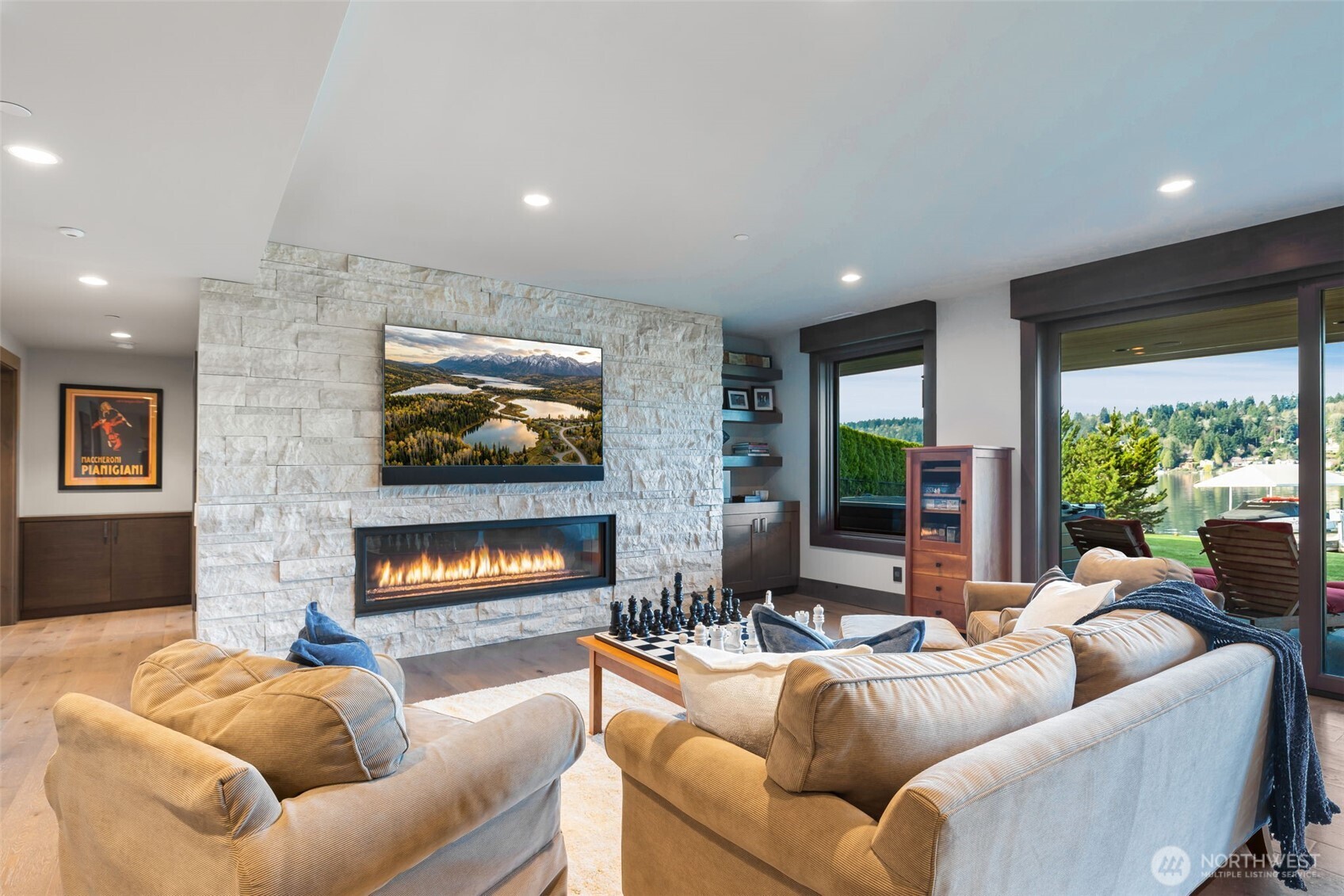 5629 Pleasure Point Lane SE Bellevue WA 98006