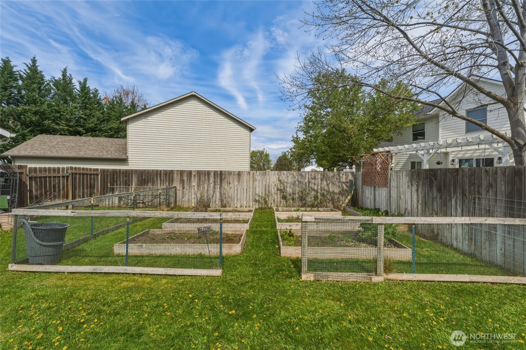 62 NW Earl Lane College Place WA 99324