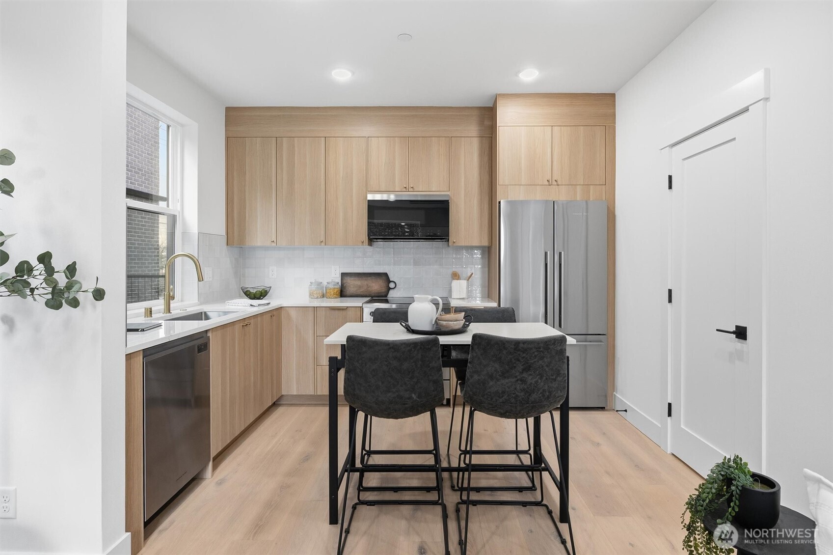 2014 Fairview Avenue E Seattle WA 98102