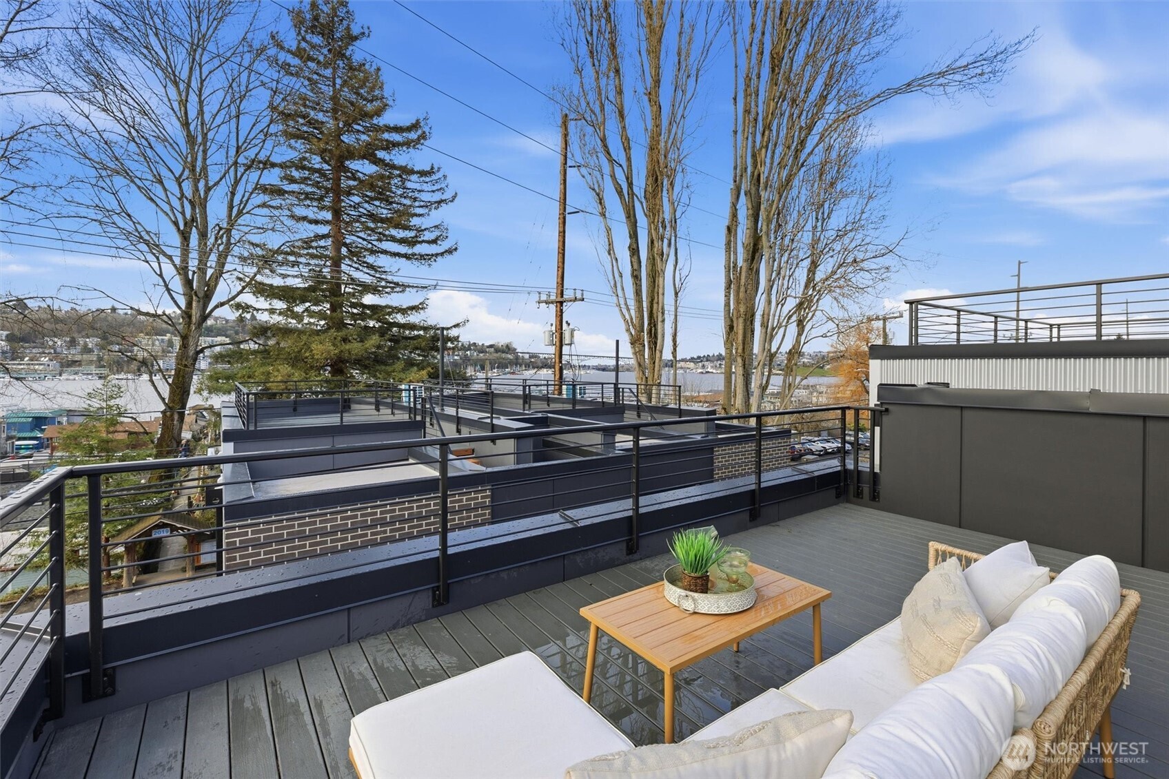 2014 Fairview Avenue E Seattle WA 98102