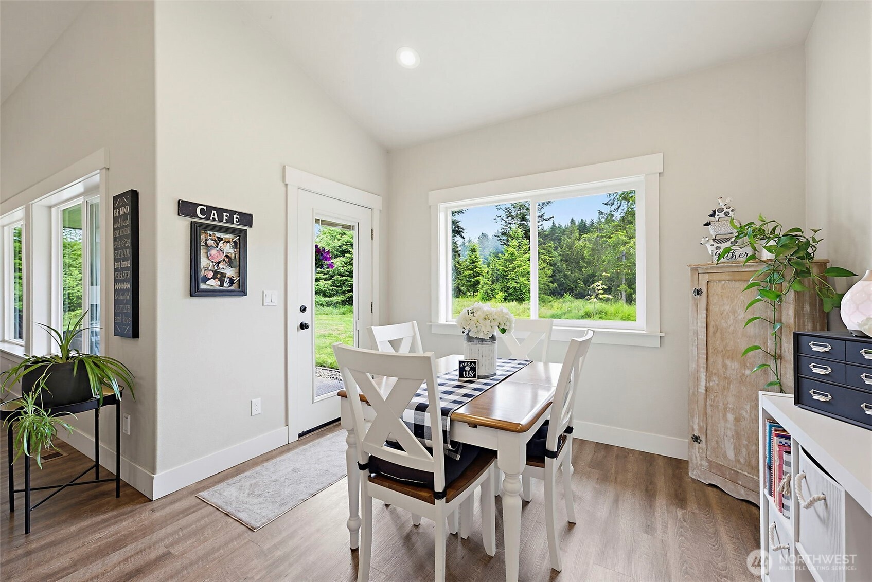 8406 James Road SW Rochester WA 98579