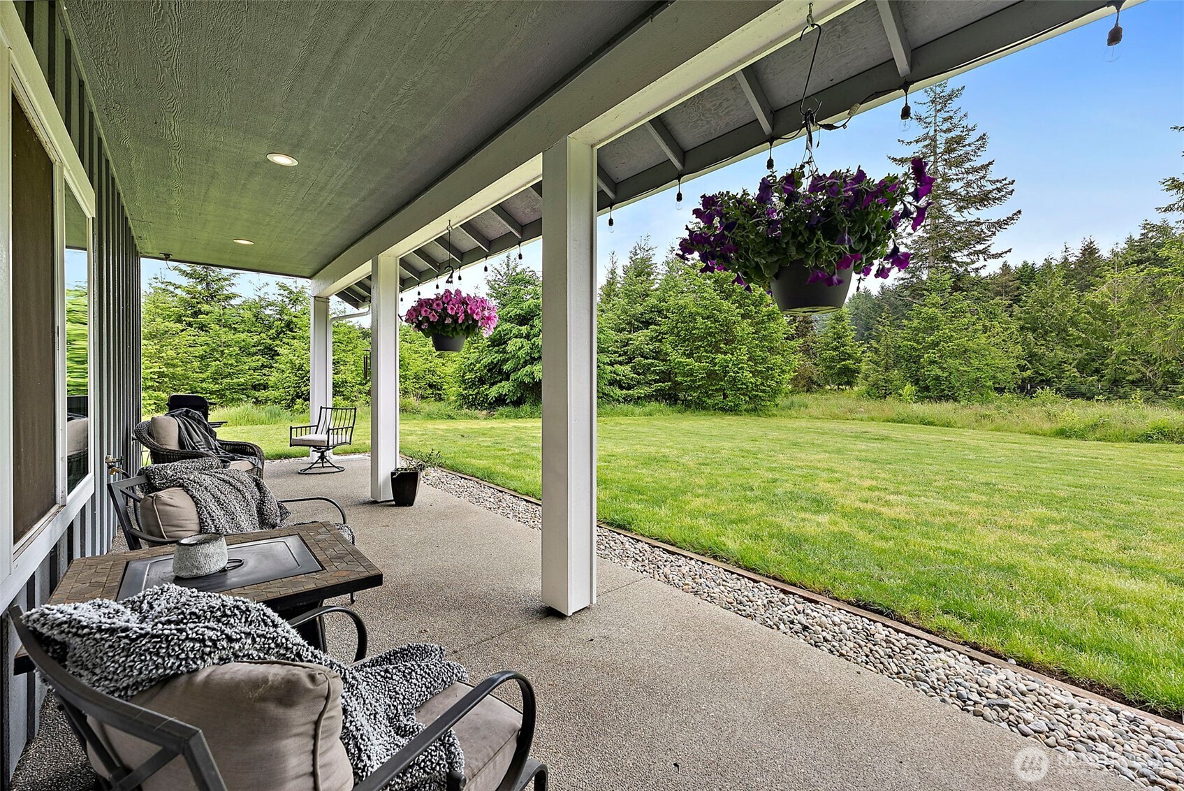 8406 James Road SW Rochester WA 98579
