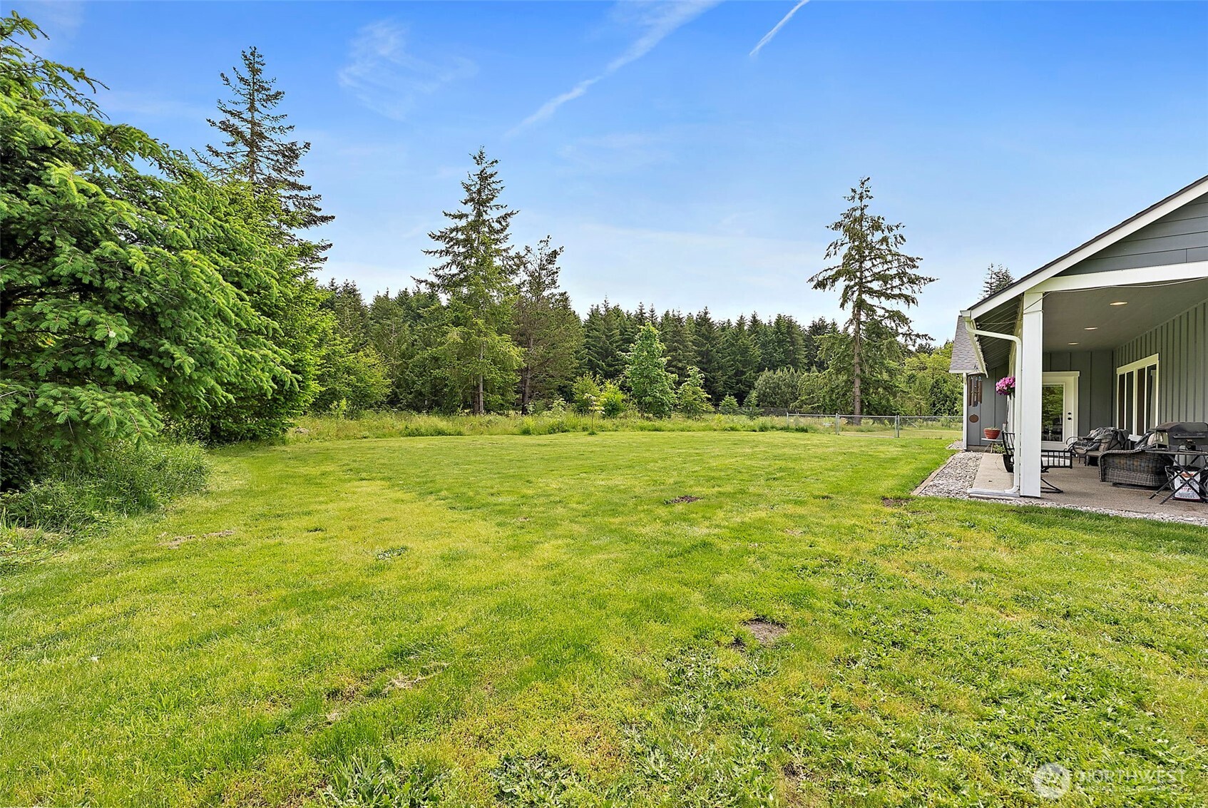 8406 James Road SW Rochester WA 98579